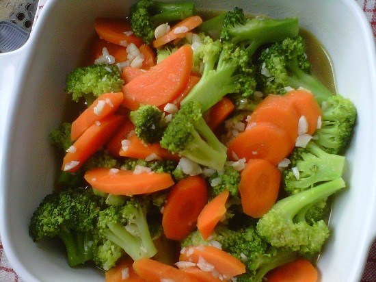 Resep tumis brokoli wortel