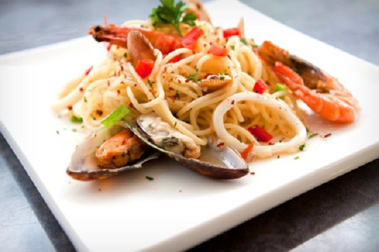 aglio olio seafood